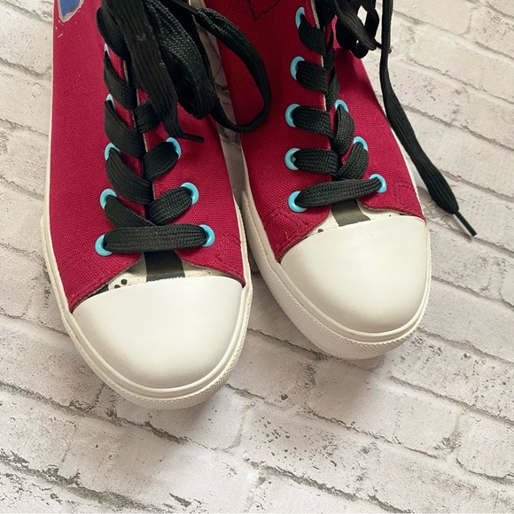 Beetlejuice Handbook High-Top Sneakers - Picture 4 of 10